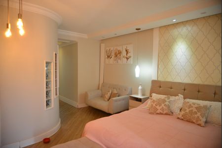 Casa à venda com 390m², 3 quartos e 3 vagasSuite 3