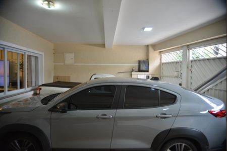 Casa à venda com 390m², 3 quartos e 3 vagasGaragem
