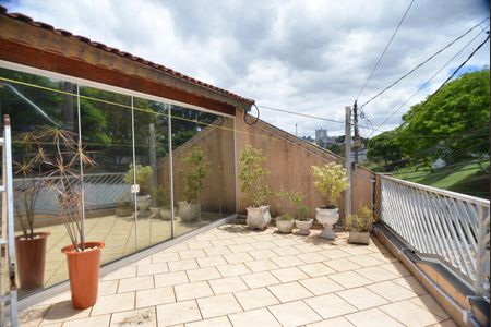 Casa à venda com 390m², 3 quartos e 3 vagasÁrea Externa