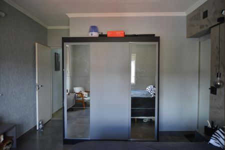 Casa à venda com 390m², 3 quartos e 3 vagasSuíte 1