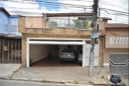 Casa à venda com 390m², 3 quartos e 3 vagasFachada