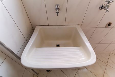 Apartamento à venda com 107m², 2 quartos e 1 vaga Apartamento à venda com 107m², 2 quartos e 1 vagaÁrea de Serviço