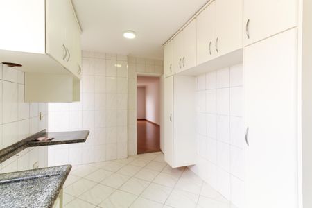 Apartamento à venda com 107m², 2 quartos e 1 vaga Apartamento à venda com 107m², 2 quartos e 1 vagaCozinha