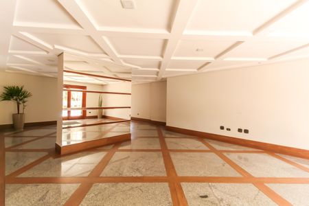 Apartamento à venda com 107m², 2 quartos e 1 vaga Apartamento à venda com 107m², 2 quartos e 1 vagaHall social