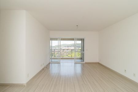 Sala de apartamento para alugar com 3 quartos, 105m² em Vila Irmãos Arnoni, São Paulo
