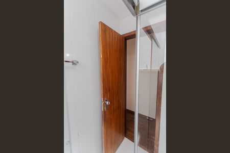 Apartamento à venda com 115m², 3 quartos e 2 vagas Apartamento à venda com 115m², 3 quartos e 2 vagasBanheiro da Suíte