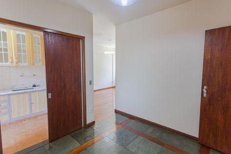 Apartamento à venda com 115m², 3 quartos e 2 vagas Apartamento à venda com 115m², 3 quartos e 2 vagasCopa