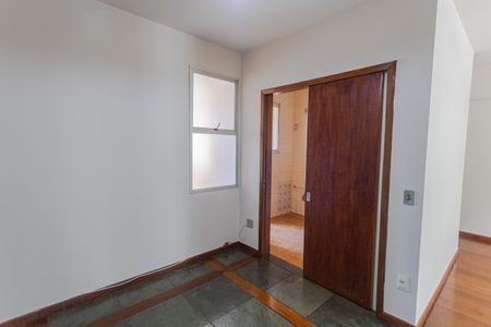 Apartamento à venda com 115m², 3 quartos e 2 vagas Apartamento à venda com 115m², 3 quartos e 2 vagasCopa