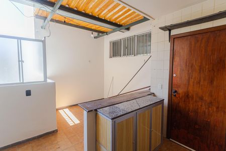 Apartamento à venda com 115m², 3 quartos e 2 vagas Apartamento à venda com 115m², 3 quartos e 2 vagasÁrea de Serviço