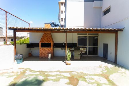 Apartamento à venda com 115m², 3 quartos e 2 vagas Apartamento à venda com 115m², 3 quartos e 2 vagasÁrea comum - Churrasqueira