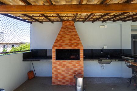 Apartamento à venda com 115m², 3 quartos e 2 vagas Apartamento à venda com 115m², 3 quartos e 2 vagasÁrea comum - Churrasqueira