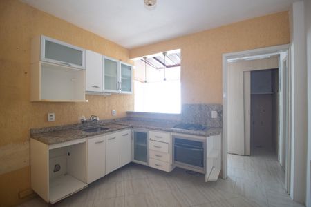 Apartamento à venda com 88m², 3 quartos e 1 vagaCozinha
