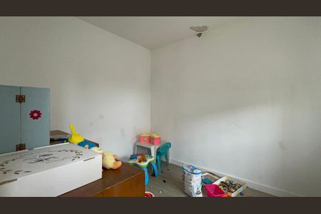 Casa à venda com 300m², 6 quartos e 3 vagas Casa à venda com 300m², 6 quartos e 3 vagasEdícula