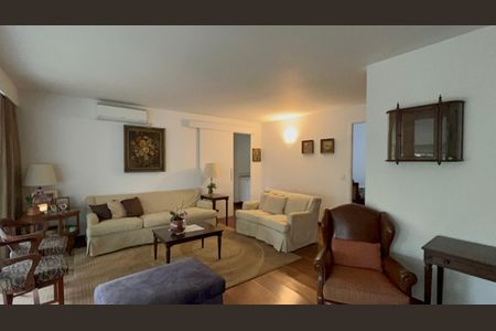 Casa à venda com 300m², 6 quartos e 3 vagas Casa à venda com 300m², 6 quartos e 3 vagasSala 1