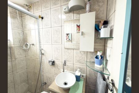 Apartamento à venda com 110m², 3 quartos e 2 vagas Apartamento à venda com 110m², 3 quartos e 2 vagasBanheiro