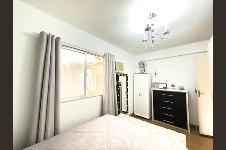 Apartamento à venda com 110m², 3 quartos e 2 vagas Apartamento à venda com 110m², 3 quartos e 2 vagasQuarto 2