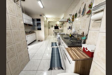 Apartamento à venda com 110m², 3 quartos e 2 vagas Apartamento à venda com 110m², 3 quartos e 2 vagasCozinha