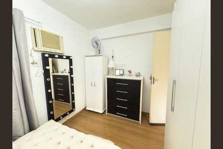 Apartamento à venda com 110m², 3 quartos e 2 vagas Apartamento à venda com 110m², 3 quartos e 2 vagasQuarto 2