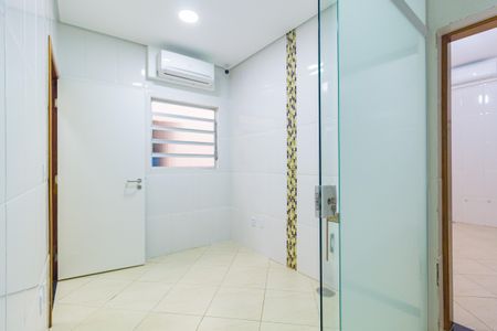 Casa à venda com 420m², 8 quartos e 4 vagas Casa à venda com 420m², 8 quartos e 4 vagasQuarto 2