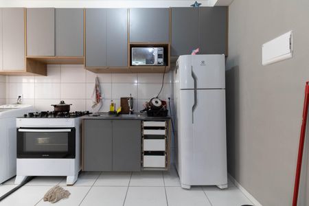 Apartamento à venda com 48m², 2 quartos e sem vaga Apartamento à venda com 48m², 2 quartos e sem vagaCozinha