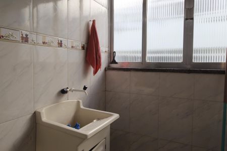 Apartamento à venda com 77m², 2 quartos e sem vagaÁrea de Serviço