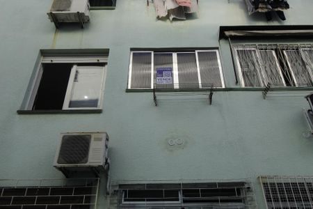 Apartamento à venda com 77m², 2 quartos e sem vagaPlaca