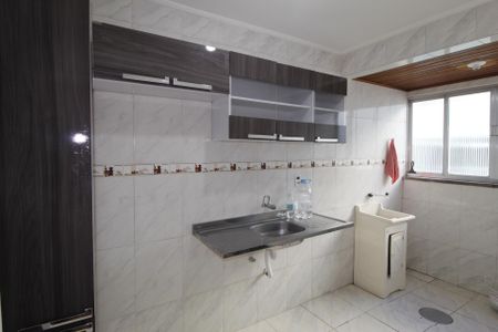 Apartamento à venda com 77m², 2 quartos e sem vagaCozinha