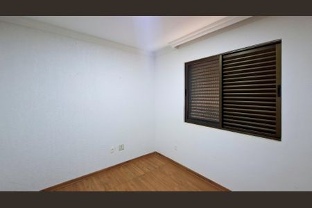 Apartamento à venda com 180m², 4 quartos e 3 vagasQuarto 1