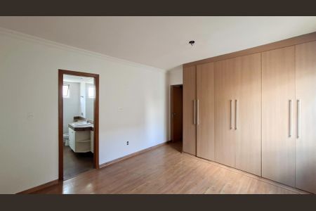 Apartamento à venda com 180m², 4 quartos e 3 vagasSuíte 1