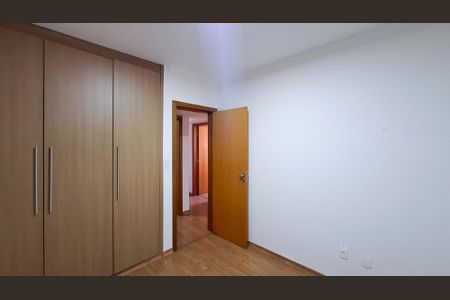 Apartamento à venda com 180m², 4 quartos e 3 vagasQuarto 1