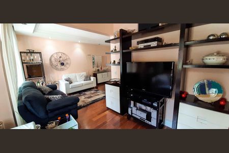 Apartamento à venda com 80m², 2 quartos e 1 vagaSala de TV