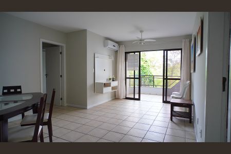 Sala de apartamento para alugar com 3 quartos, 96m² em Ingleses do Rio Vermelho, Florianópolis