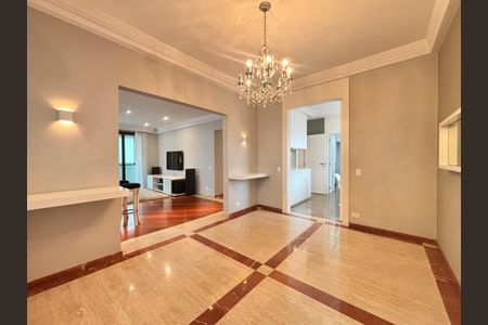 Sala de apartamento à venda com 4 quartos, 200m² em Planalto Paulista, São Paulo