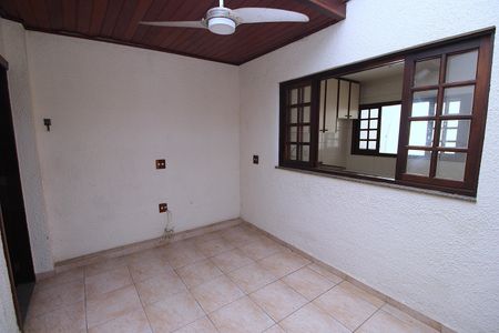 Casa à venda com 240m², 3 quartos e 3 vagasÁrea comum