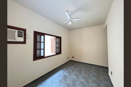 Casa à venda com 240m², 3 quartos e 3 vagasQuarto 3