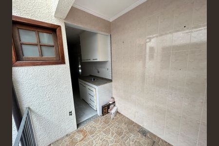 Casa à venda com 240m², 3 quartos e 3 vagasÁrea de Serviço 2