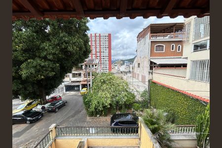 Casa à venda com 240m², 3 quartos e 3 vagasVista da Varanda do Quarto 1