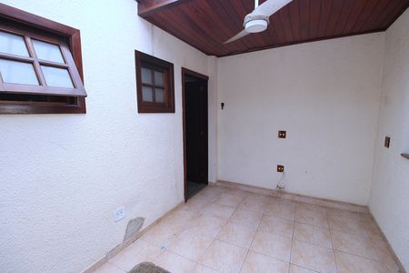 Casa à venda com 240m², 3 quartos e 3 vagasÁrea comum
