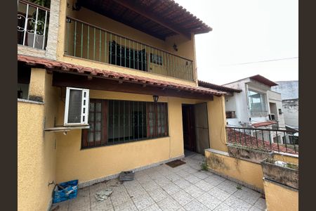 Casa à venda com 240m², 3 quartos e 3 vagasVaranda da Sala