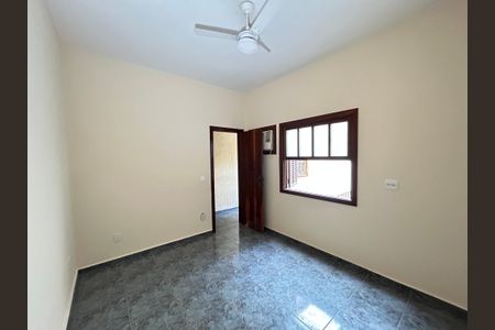 Casa à venda com 240m², 3 quartos e 3 vagasQuarto 2
