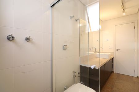 Apartamento para alugar com 160m², 4 quartos e 2 vagasBanheiro Social