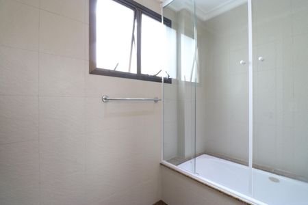 Apartamento para alugar com 160m², 4 quartos e 2 vagasBanheiro da Suíte 1