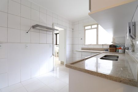 Apartamento para alugar com 160m², 4 quartos e 2 vagasCozinha