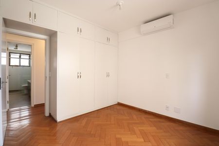 Apartamento para alugar com 160m², 4 quartos e 2 vagasQuarto 2
