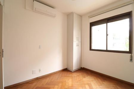 Apartamento para alugar com 160m², 4 quartos e 2 vagasSuíte 1