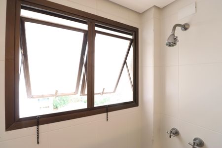 Apartamento para alugar com 160m², 4 quartos e 2 vagasBanheiro Social