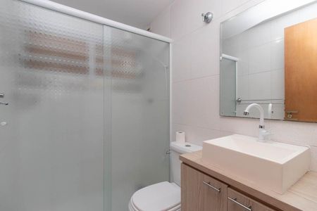 Apartamento à venda com 75m², 2 quartos e sem vaga Apartamento à venda com 75m², 2 quartos e sem vagaBanheiro