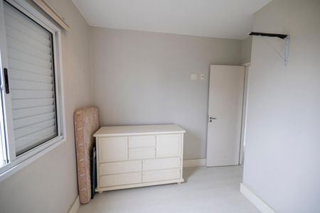 Quarto de apartamento à venda com 3 quartos, 68m² em Jardim Tupanci, Barueri