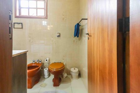 Casa à venda com 125m², 2 quartos e 2 vagasBanheiro 1