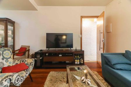 Sala de casa à venda com 2 quartos, 125m² em Ferreira, São Paulo